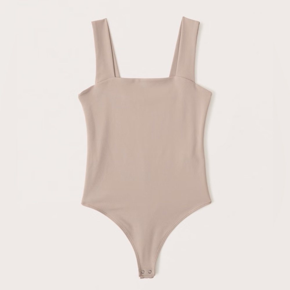 Worn once - Abercrombie Double-Layered Seamless Fabric Squareneck Bodysuit